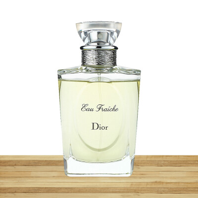 DIOR Les Creations De Monsieur Dior Eau Fra�che Eau de Toilette Spray 100ml