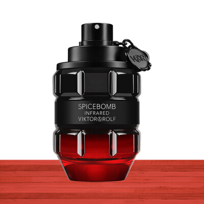 Viktor & Rolf Spicebomb Infrared Eau De Toilette 50ml Spray